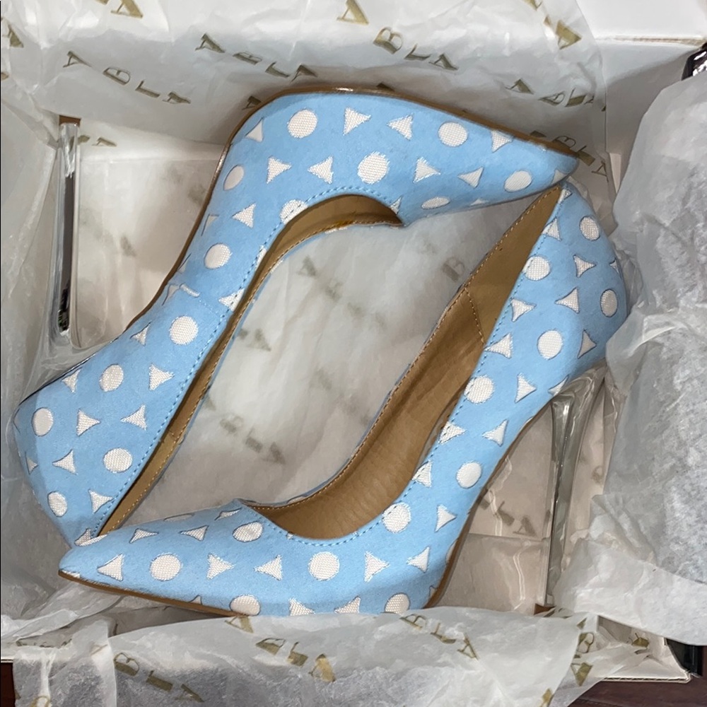 Alba Blue and White cut out design Heels